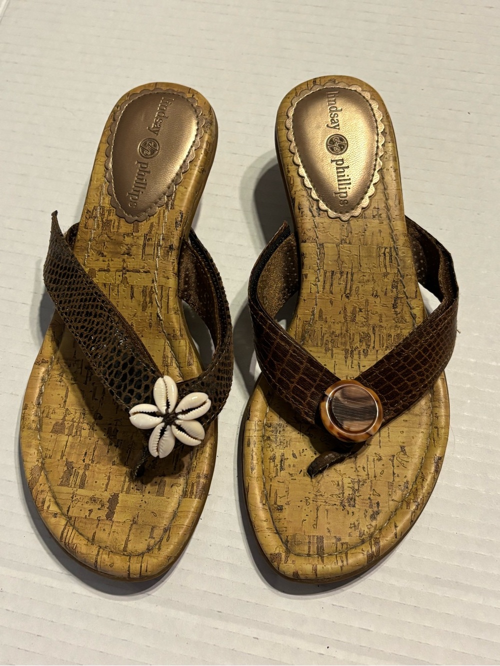 TWO PAIRS: Lindsay Phillips SWITCH FLOPS Sandal, Wedge brown | cork women’s sz 6 - Picture 4 of 11